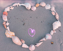 Load image into Gallery viewer, Customise your Heart of Shells